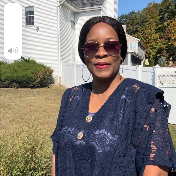 New Boubou elegant dress. One size fits up to U.S size 16. - Picture 3 of 6